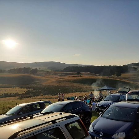 Scotland Paradise Relax Accommodation By Shooting Club Kirriemuir Balintore  Екстер'єр фото