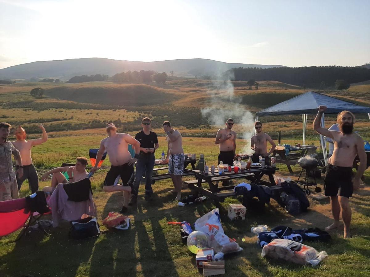 Scotland Paradise Relax Accommodation By Shooting Club Kirriemuir Balintore  Екстер'єр фото