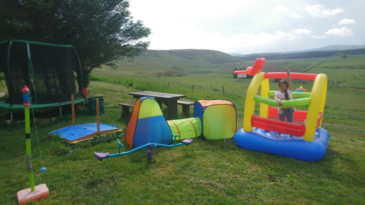 Scotland Paradise Relax Accommodation By Shooting Club Kirriemuir Balintore  Екстер'єр фото